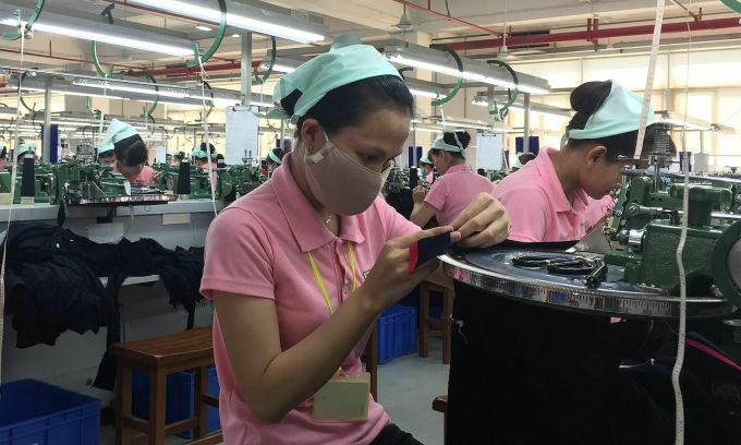 Low-cost workforce in Vietnam